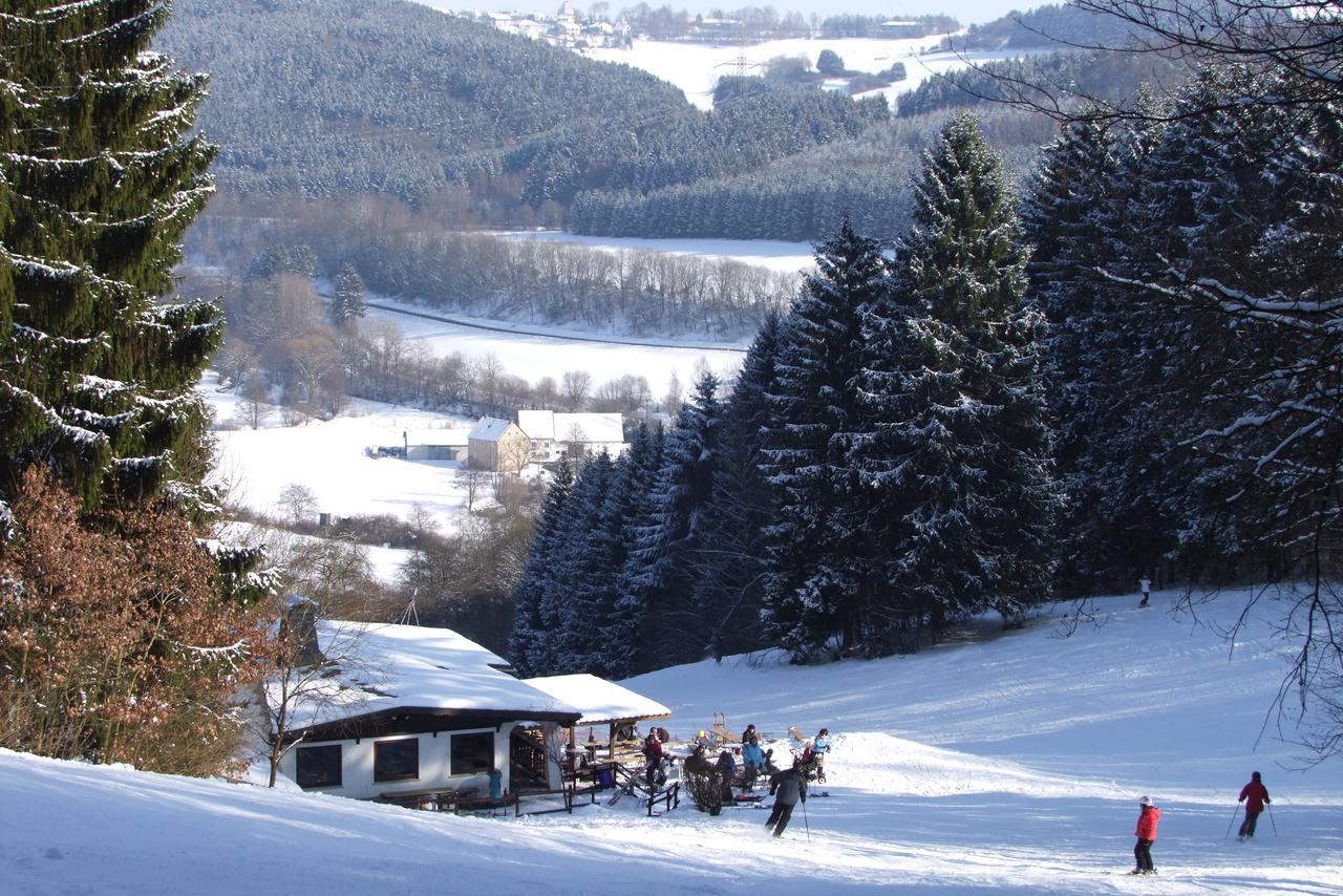 Das Landhaus Pruem Exterior photo